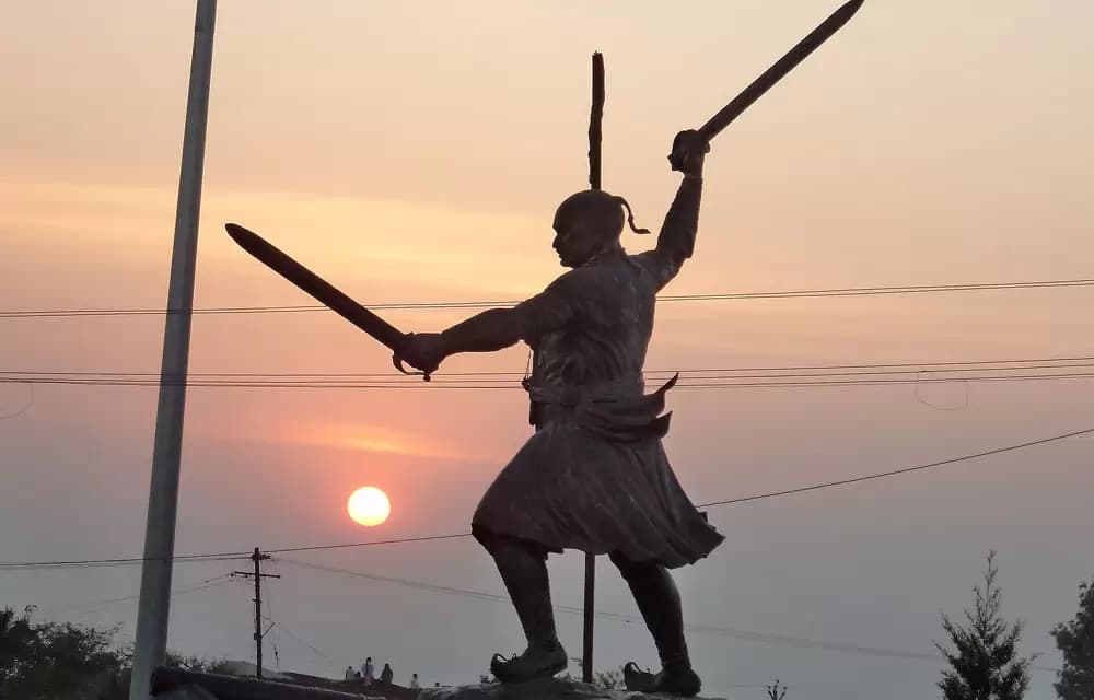 బాజీ ప్రభు దేశ్పాండే - ఛత్రపతి శివాజీ ప్రాణాలు కాపాడిన వీరుని చరిత్ర…!!