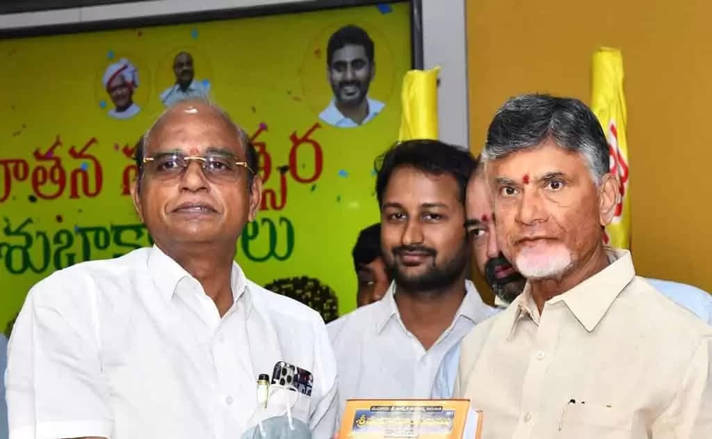 ఆంధ్రప్రదేశ్ రాష్ట్ర బ్రాహ్మణ కార్పొరేషన్ చైర్మన్ గా ఎన్నికైనబూచి రాంప్రసాద్ గారికి శుభాకాంక్షలు అభినందనలు