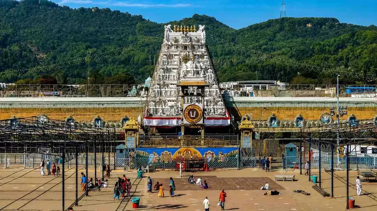 తిరుమల వసతి చిట్కాలు 2026: గదులు, బుకింగ్ & ఉచిత వసతిపై సంపూర్ణ ఆచరణాత్మక మార్గదర్శిని — తిరుమల