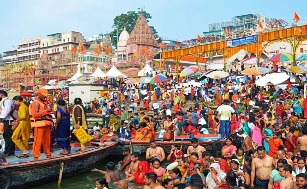 మహాకుంబమేళా మరియు తెలుగు రాష్ట్రాల సంబంధం - ఈ మహత్తర యాత్ర ఎలా చేయాలి — సమాచారం మరియు సేకరణ