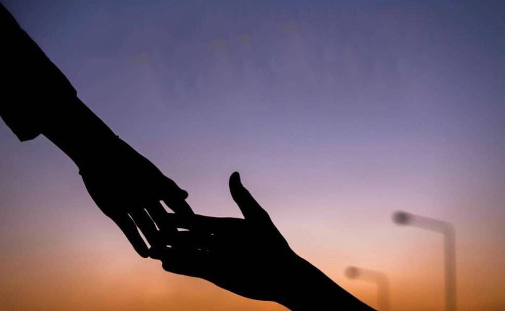 పది మందికి - సహాయపడాలి అంటే ఎంత డబ్భు అవసరం — సంస్కృతి