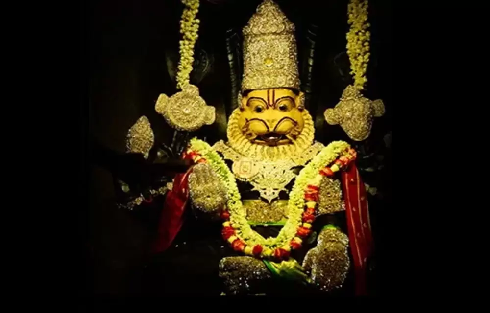 నరసింహ జయంతి: చరిత్ర, ప్రాముఖ్యత & శక్తివంతమైన ఆశీస్సుల కోసం ఆచారాలు