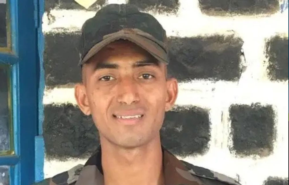 హతో వా ప్రాప్స్యసి స్వర్గం, జిత్వా వా భోక్ష్యసే మహీమ్తస్మాత్ ఉత్తిష్ఠ కౌంతేయ, యుద్ధాయ కృతనిశ్చయః — వార్తలు