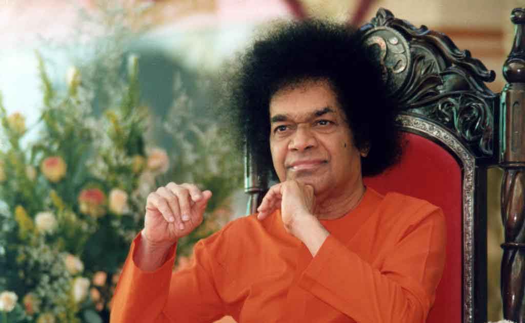 Sathya Sai Baba Bhajans: 10 Devotional Songs — Famous Hindus