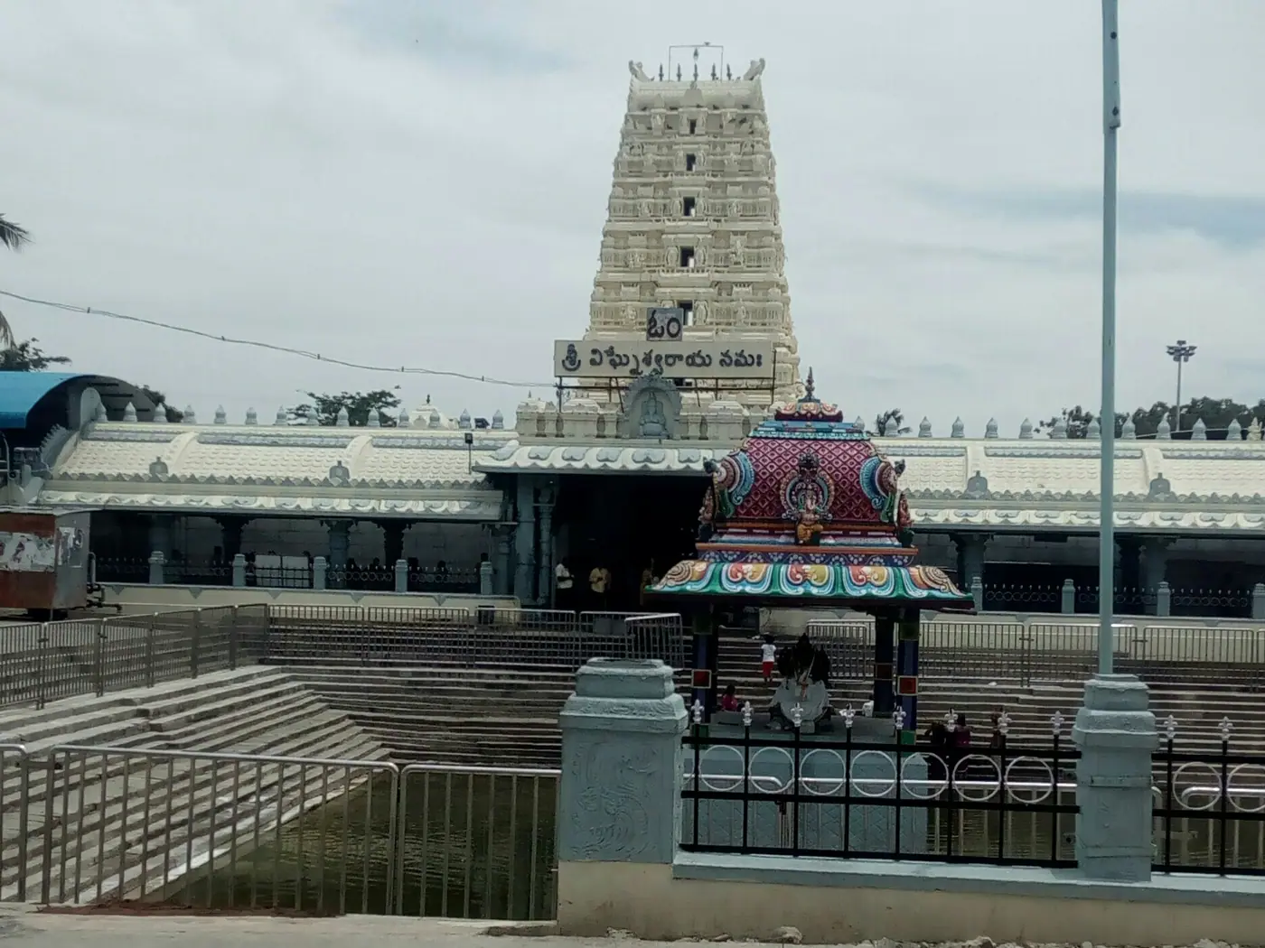భారతదేశంలోని 10 ప్రసిద్ధ గణేశ ఆలయాలు: కాణిపాకం, పిళ్లైయార్‌పట్టి, అష్టవినాయక క్షేత్రాలు మరియు మరిన్ని, ఆధారాలతో ధృవీకరించిన రికార్డుల నుండి — ఆలయాలు